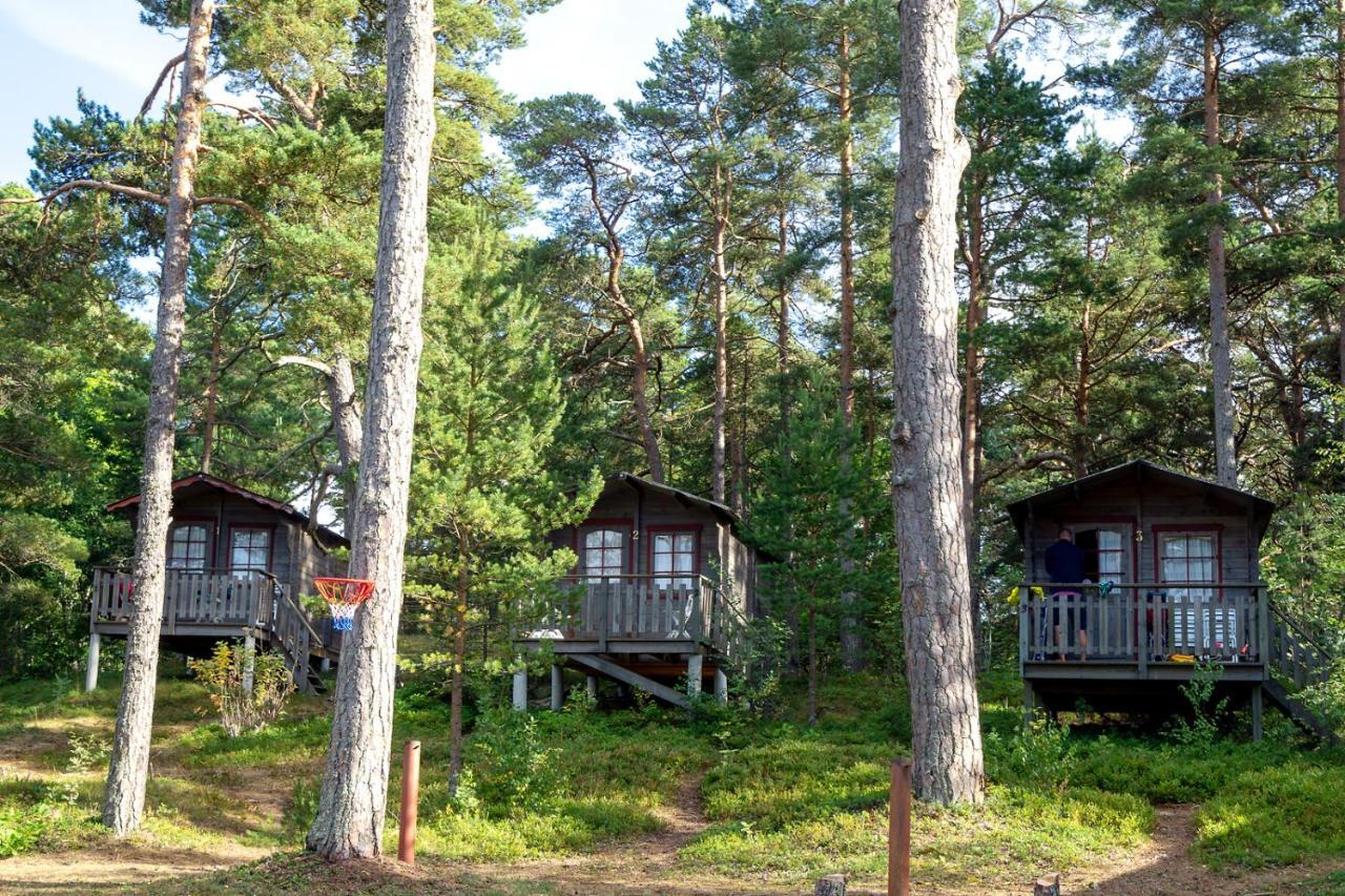 Vita Grindarna / Djuroe Havsbad Villa Djurhamn Kültér fotó